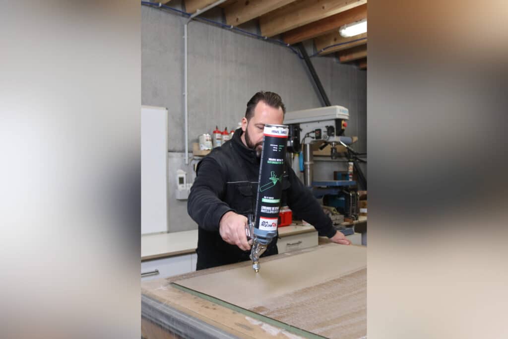 Verlijmen was nog nooit zo makkelijk 1