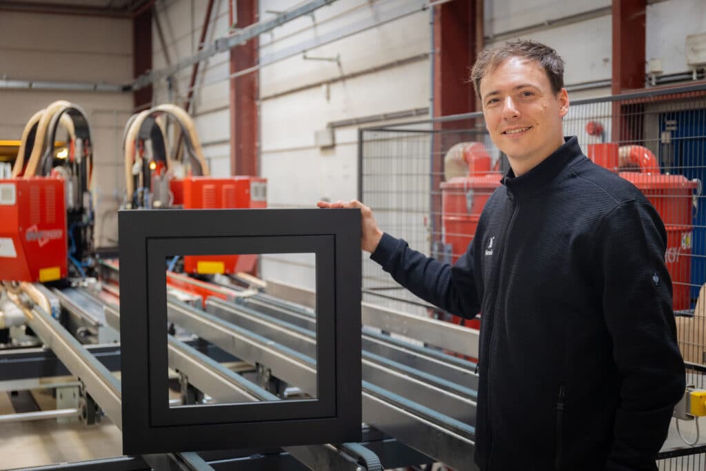 Hybride profiel verenigt design, isolatie en circulariteit 2