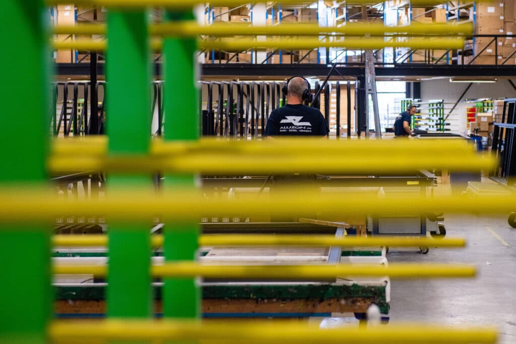 Aluzon versterkt Wako Group en vormt mee één van de leidende raam- en deurenproducenten in de BeLux-regio. 1
