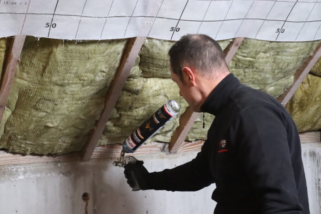 Isolatiematerialen en folies snel en efficiënt bevestigen 4