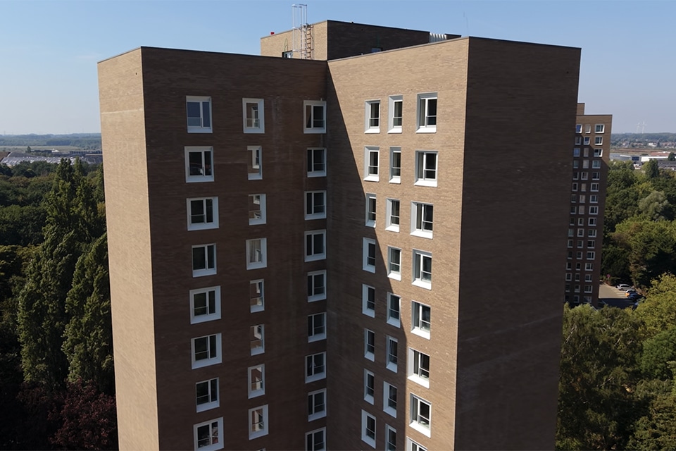 Buitenschrijnwerk voor 248 appartementen in Hoboken: een strakke planning 8